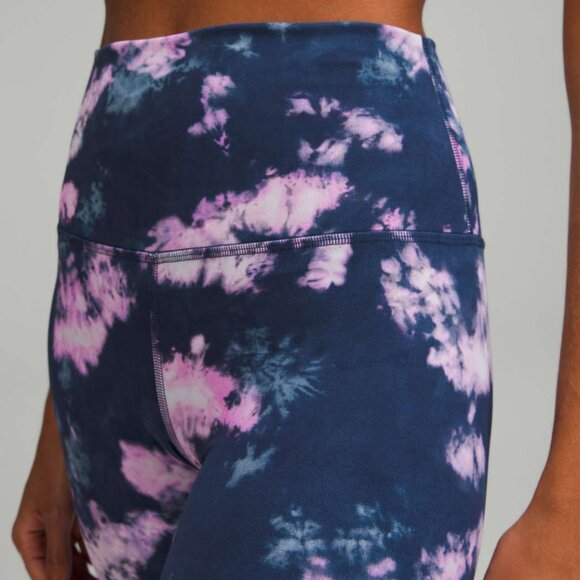 Lululemon Align High-Rise Pant 28" Circulate Tie Dye Mineral Blue Multi, size 6 - Picture 3 of 9